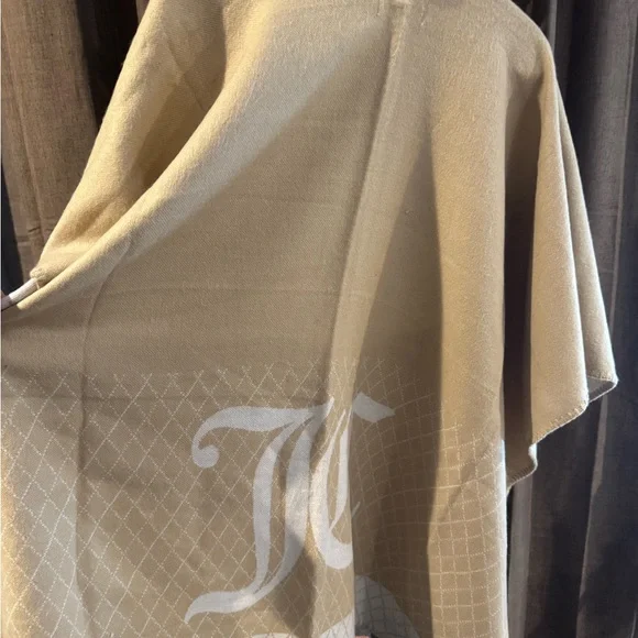 Juicy Couture Beige Cape with Ivory Accents - Picture 5 of 5